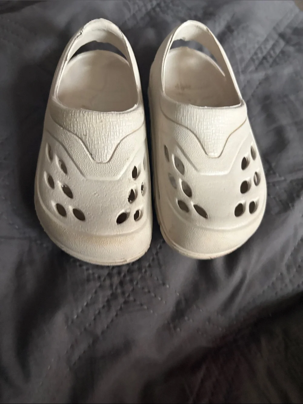 Kids Lightweight Slip-On Clog - Cream